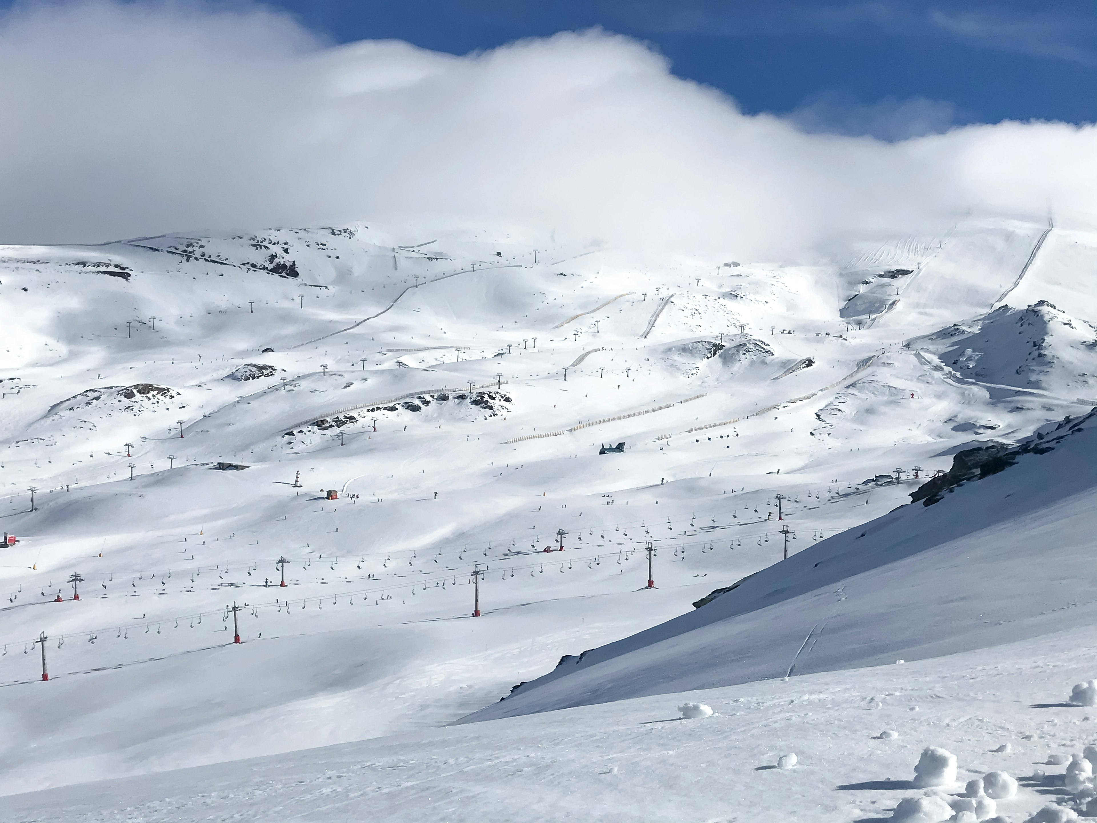 Skiing doesn't get any better than at Parque Nacional de Sierra Nevada.