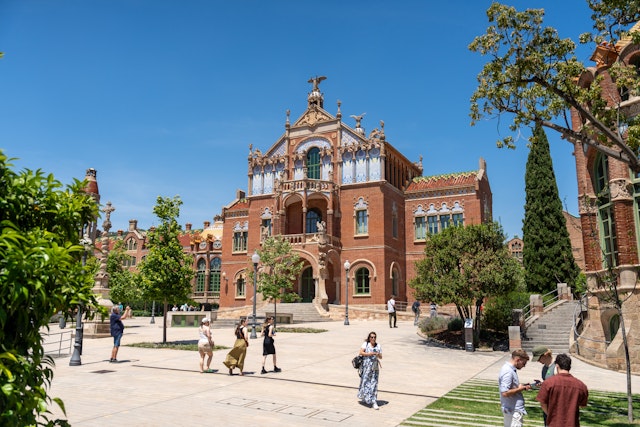 Most Spanish destinations have been improving accessibility, including the Recinte Modernista de Sant Pau.