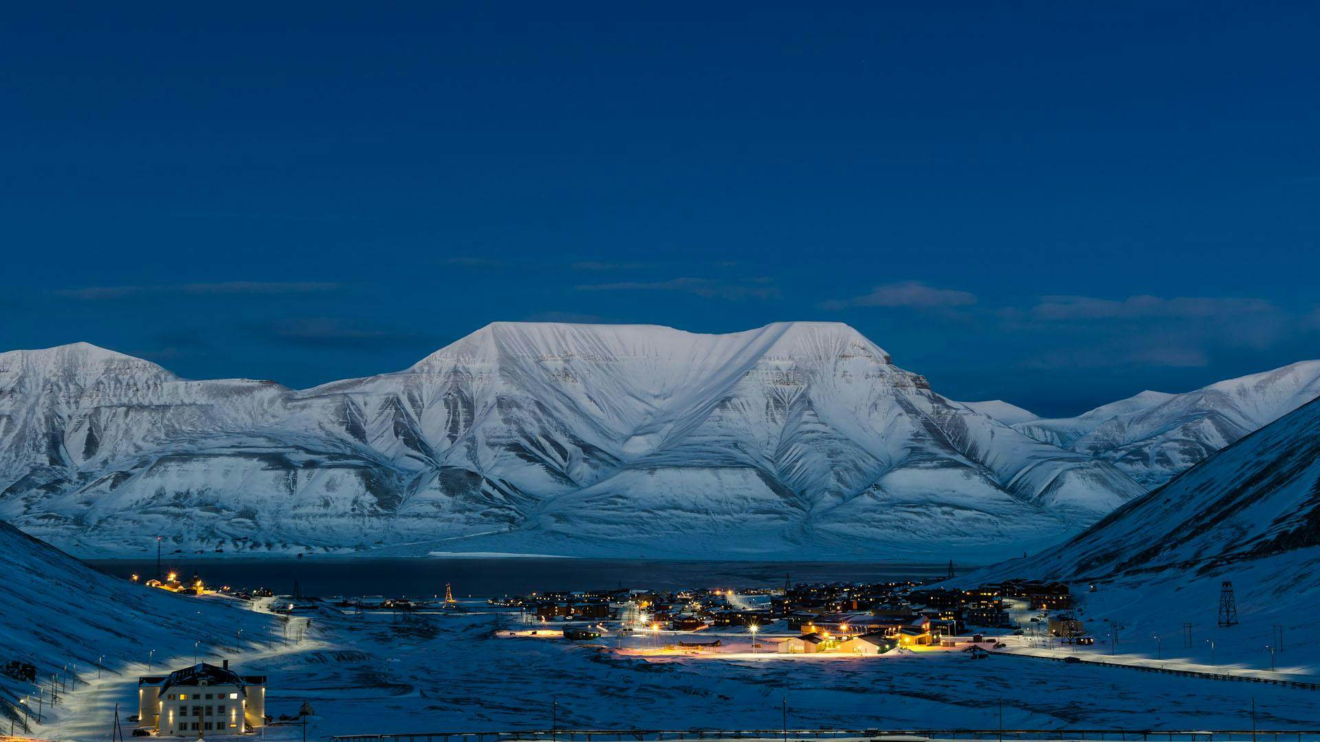 Just back from Svalbard - Lonely Planet Video